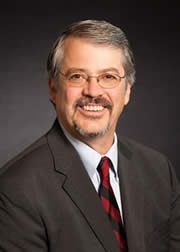 ˼��ȫ�򸱿��á���Ӌ(j��)����ϯ���g(sh��)��Lew Tucker