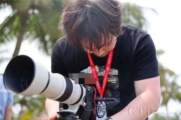 ̽���±������L����̖�b��/�϶���̖�ɹ��l(f��)��