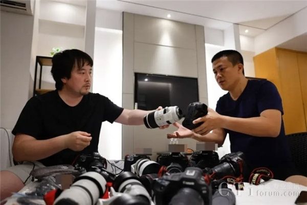 ̽���±������L����̖�b��/�϶���̖�ɹ��l(f��)��